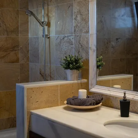 Mo Luxury Heated Pool Villa Playa Blanca (Lanzarote)