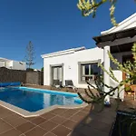 Villa Mo Luxury Heated Pool *