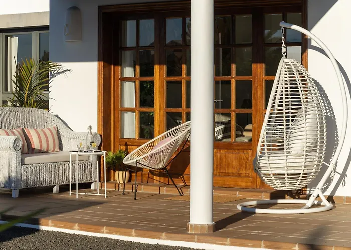 Mo Luxury Heated Pool Villa